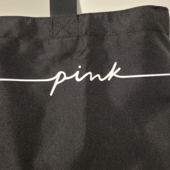 Victoria's Secret Pink NWT Weekender tote bag. - Picture 6 of 8